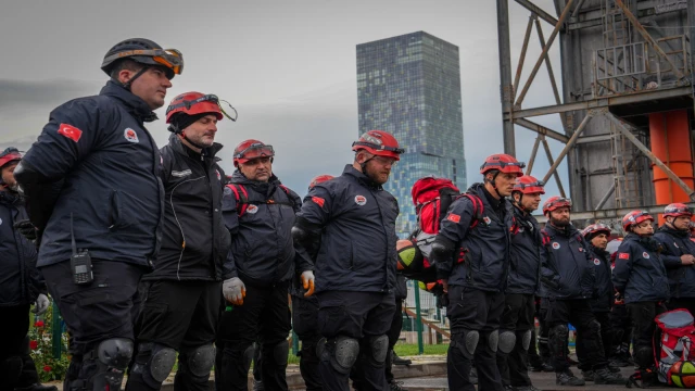 Afet İşleri Müdürlüğü Ekipleri Sağanak Yağmur Altındaki Tatbikat İle Geceyi Hareketli Geçirdi