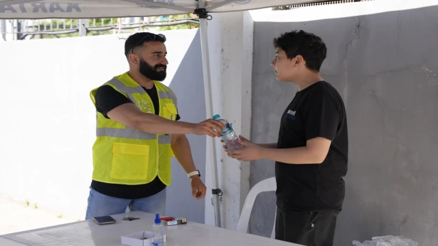 Kartal Belediyesi, LGS'de Ter Döken Öğrencileri Yalnız Bırakmadı