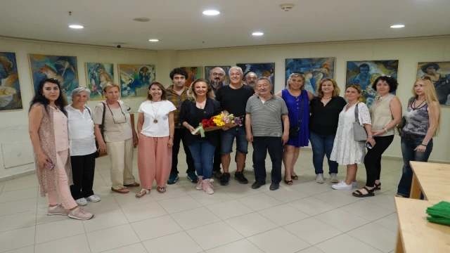 Sanatçı Çiğdem Yetin’in Sergisi, Kartal Belediyesi’nde Açıldı