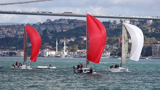 Boğaz’da Yelkenler Umuda Açılıyor