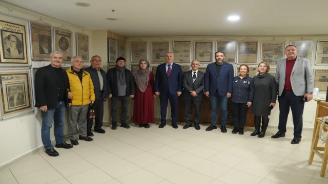 Cumhuriyet Tarihine Tanıklık Eden Sergi Kartal’da Açıldı