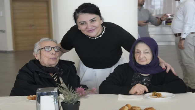 Kartal Belediyesi’nden ‘Yaşlılara Saygı Haftası’nda Huzurevi Sakinlerine Anlamlı Ziyaret