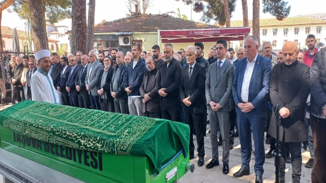 TAŞDEF Başkanı Ahmet Usta’nın Acı Günü Arif Usta Dualarla Defnedildi