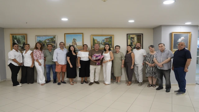 "Hayatın İçinden" Resim Sergisi Kartal'da Açıldı