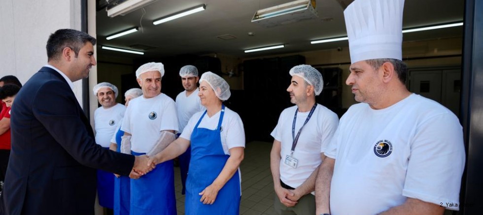 Başkan Yüksel Personeli ile Bayramlaştı