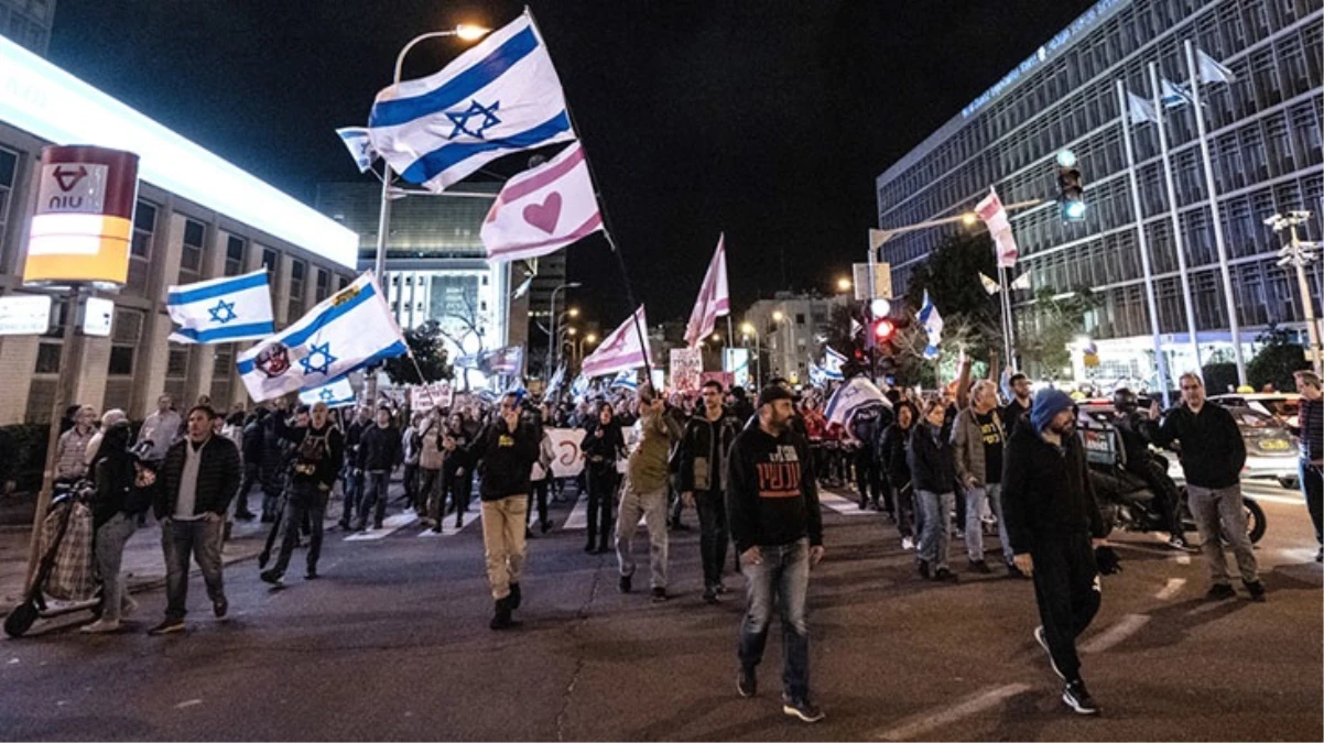 İsrailliler erken seçime gidilmesi için sokaklara döküldü - DÜNYA - Ulusal ve Yerel Medyanın Gücü