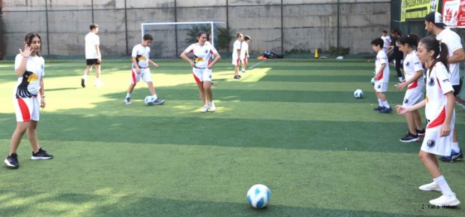 Kartal Belediyesi Yaz Spor Okulu Açıldı