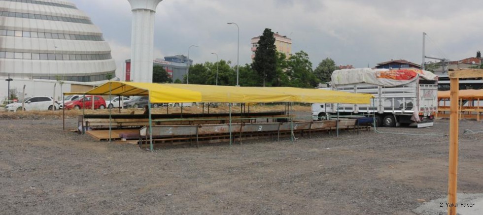 Kartal’da Kurban Satış ve Kesim Alanı Bayrama Hazır