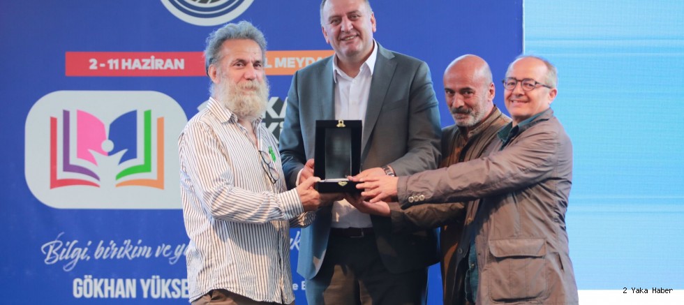 Kartal Kitap Fuarı, ‘7. Vedat Günyol Deneme Ödülleri’ne Ev Sahipliği Yaptı