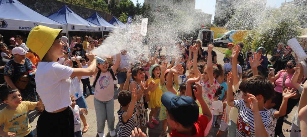 Kartallı Öğrencilere Yaz Tatili Hediyesi