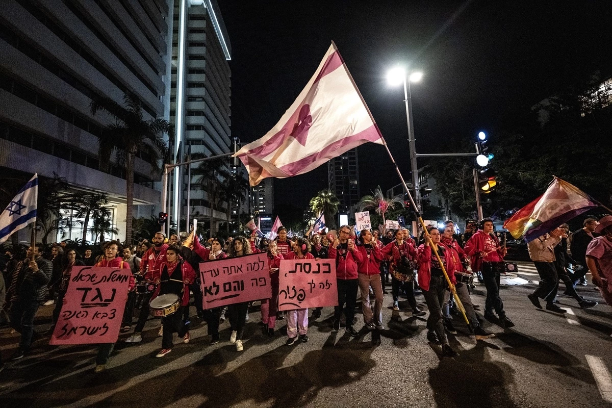 Tel Aviv'de on binlerce kişi yürüyüş düzenledi - DÜNYA - Ulusal ve Yerel Medyanın Gücü