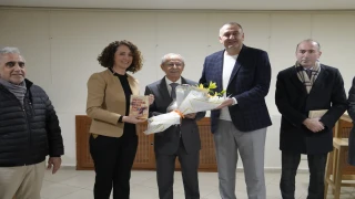 Eğitimci-Yazar Osman Ünal Kartallı Okurlarıyla Buluştu