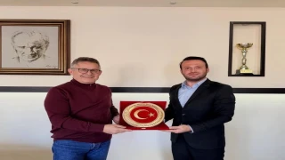 Anahtar Parti’den Sağlığa Önemli Ziyaret Kartal İlçe Başkanlığı Koşuyolu Hastanesi’ndeydi.