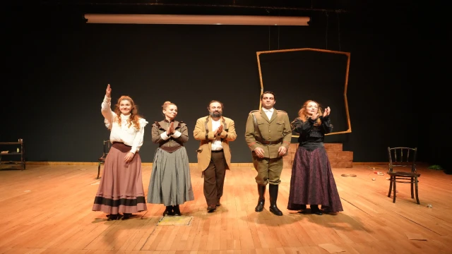 Çehov’un Dünyasına Yeni Bir Yorum